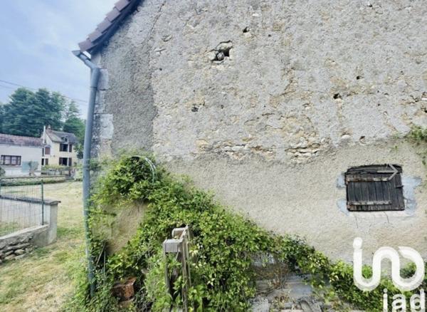 Maison de village 3 pièces de 87 m² à Ruffec (36300)