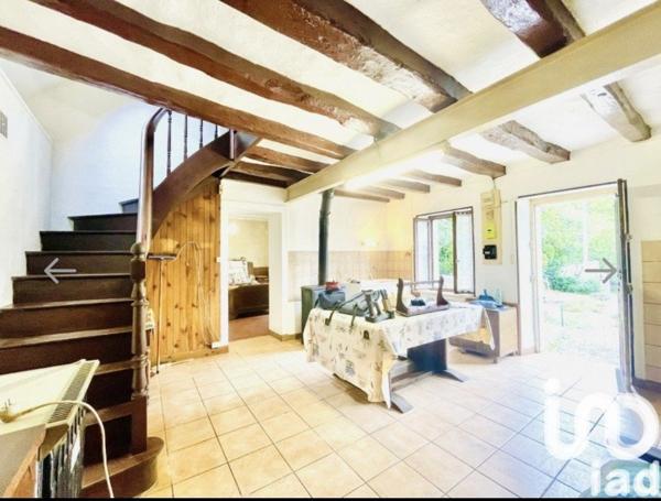 Maison de village 3 pièces de 87 m² à Ruffec (36300)