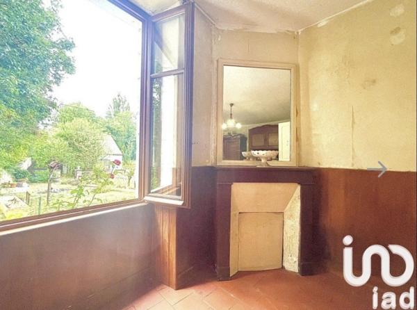 Maison de village 3 pièces de 87 m² à Ruffec (36300)