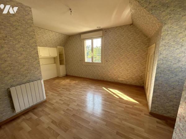 A VENDRE - PAVILLON - SAINT BERTHEVIN 