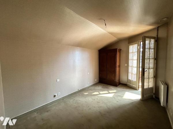 A VENDRE - PAVILLON - SAINT BERTHEVIN 