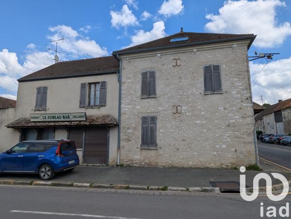 House for sale 11 rooms 340 m² Guerville