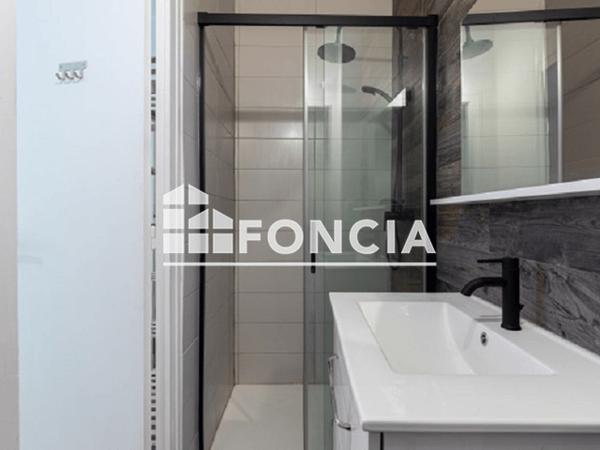 Location Studio meublé 25 m² - 11 RUE NOTRE DAME Villeneuve Sur Lot 47300