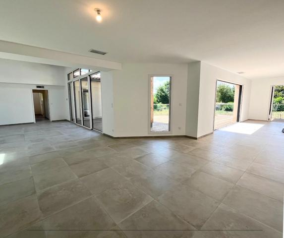 Maison contemporaine unique – à Prigonrieux proche Bergerac