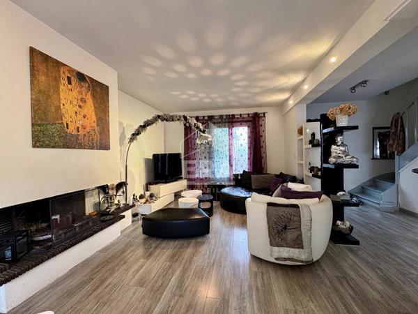 Maison Combs La Ville 5 pièce(s) 108 m2