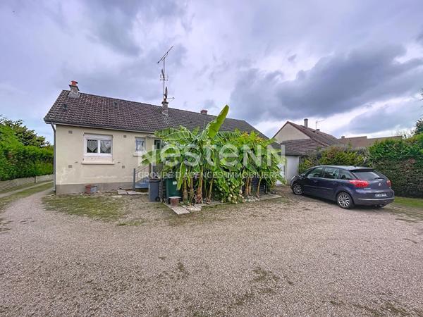 Maison familiale avec piscine - 99 m2 - Le Controis en Sologne - 3 chambres - terrain arboré