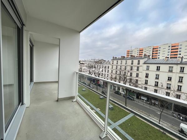 Location Appartement 2 pièces 55 m² - Paris 75019