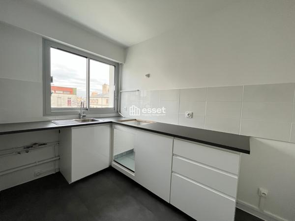 Location Appartement 2 pièces 55 m² - Paris 75019