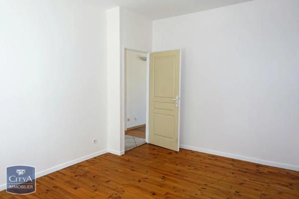 Appartement à louer 2 pièces 47.79m²