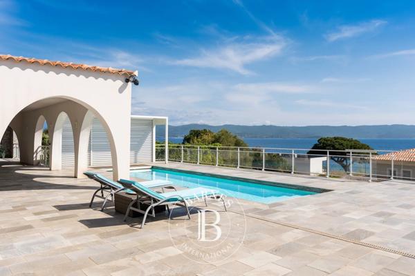 Ajaccio, Villa 4 Chambres -  295 m² à vendre