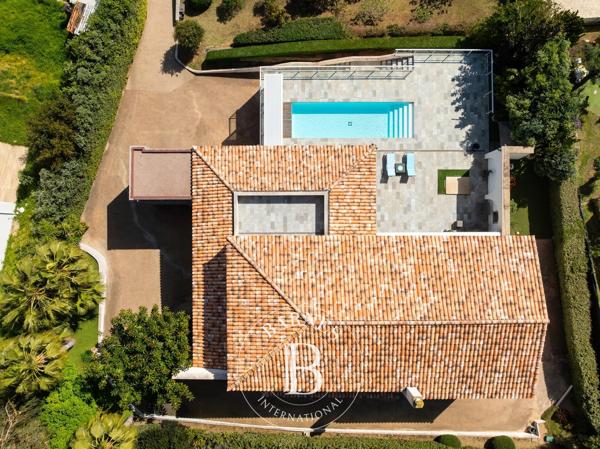 Ajaccio, Villa 4 Chambres -  295 m² à vendre