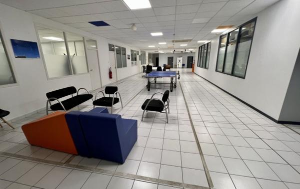 Vente Local commercial Entrepot Les sorinieres