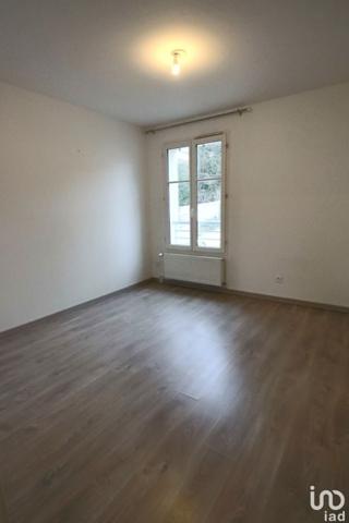 Appartement 2 pièces de 43 m² à Domont (95330)