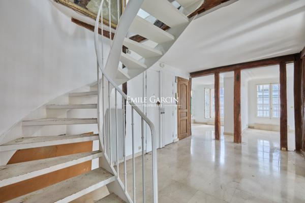 A vendre - appartement d'exception - 152 m² - Terrasse 50 m² - Paris 75007 - Bac - Grenelle