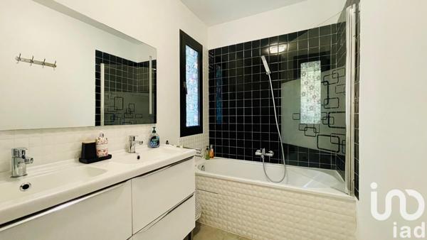 Maison à vendre 5 pièces 125 m² Bandol