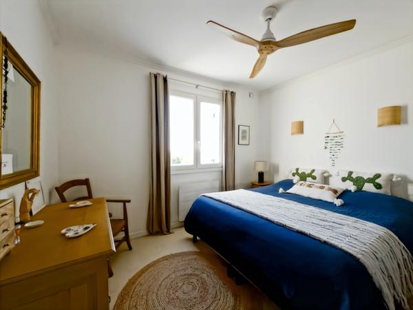 A vendre-Villa avec piscine 4 chambres dont 2 suites vue panoramique sans vis à vis MOULEYDIER (24)