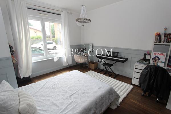 Maison 6 pièce(s) 4 chambre(s) 180 m²