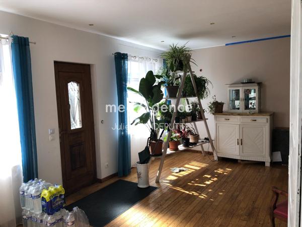 Maison à SALLAUMINES, 62430 - 5 pièces 181m²