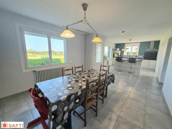 Maison avec hangar et terrain constructible