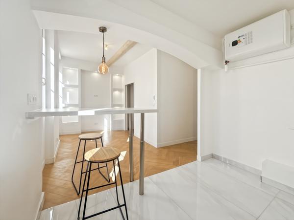 Marseille (13001) 2 pièces 25,91m² rénové avec climatisation Rue Glandevès Proximité Vieux-Port