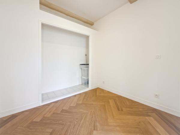 Marseille (13001) 2 pièces 25,91m² rénové avec climatisation Rue Glandevès Proximité Vieux-Port