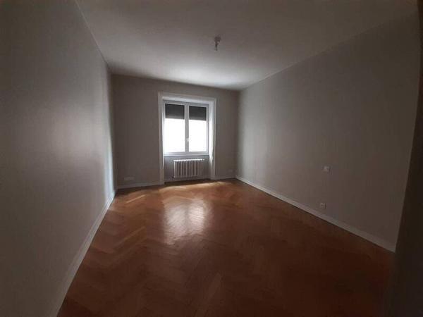 Appartement 2 pièces                                        - 69002 Lyon 2e  Arrondissement Réf : 5284