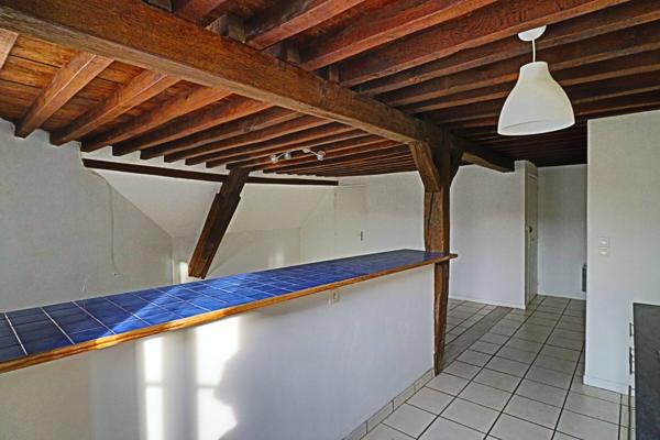 Immeuble à vendre    4 pièces • 95 m2 Saint-Satur