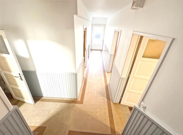 SAINT-NAZAIRE Centre/Plage — Maison Familiale - 155 m² ou Colocation 5-6 Chambres - Garage - Atelier — Jardin Clos