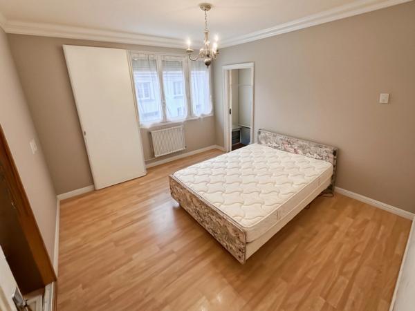 SAINT-NAZAIRE Centre/Plage — Maison Familiale - 155 m² ou Colocation 5-6 Chambres - Garage - Atelier — Jardin Clos