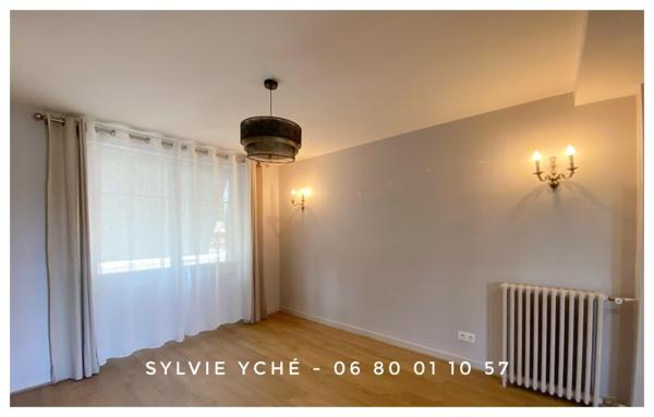 Location / Maison de ville à Mazamet (81200)