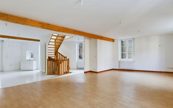 Appartement à vendre    4 pièces • 106,78 m2 Vinay