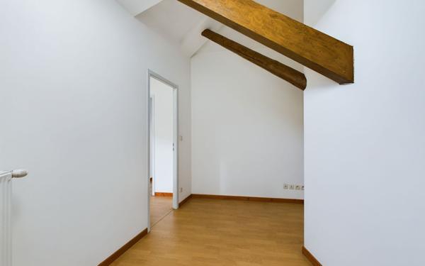 Appartement à vendre    4 pièces • 106,78 m2 Vinay