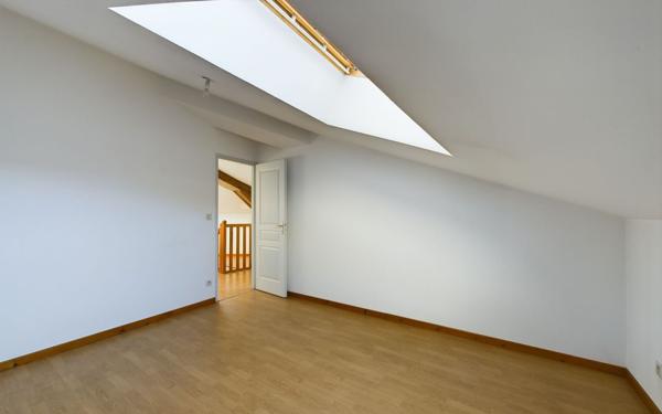 Appartement à vendre    4 pièces • 106,78 m2 Vinay
