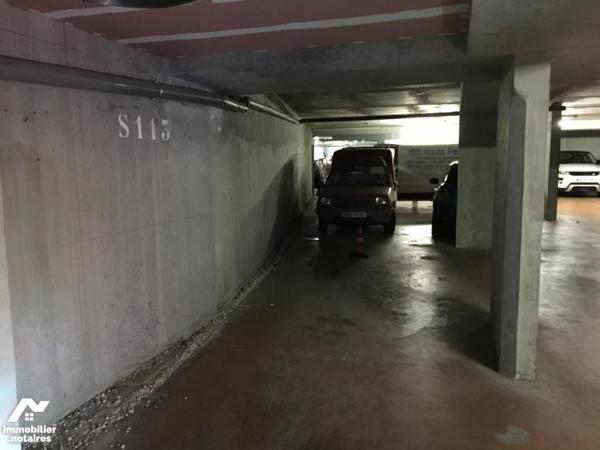 parking privé dans résidence sécurisée - LE PARC SAINT GEORGES 