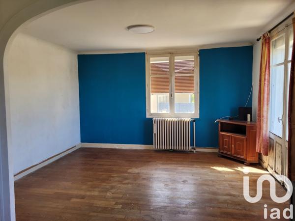 House for sale 4 rooms 76 m² Toulon-sur-Arroux