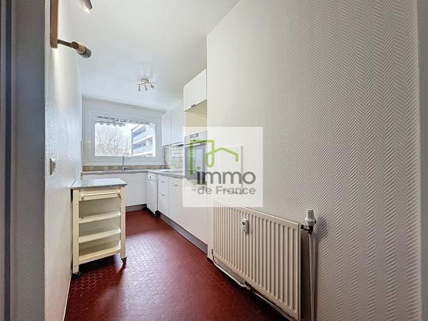Appartement Lille T4 lumineux avec balcon et garage - secteur Cormontaigne