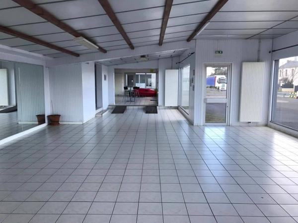 local commercial bel emplacement