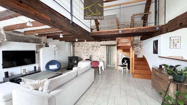 Petit COUP de COEUR pour cette maison en pierre !