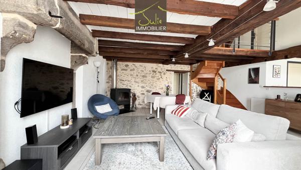 Petit COUP de COEUR pour cette maison en pierre !