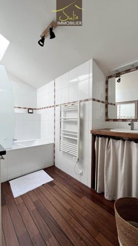 Petit COUP de COEUR pour cette maison en pierre !