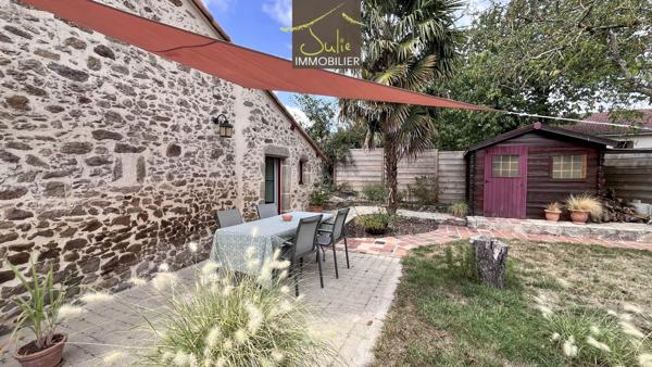 Petit COUP de COEUR pour cette maison en pierre !