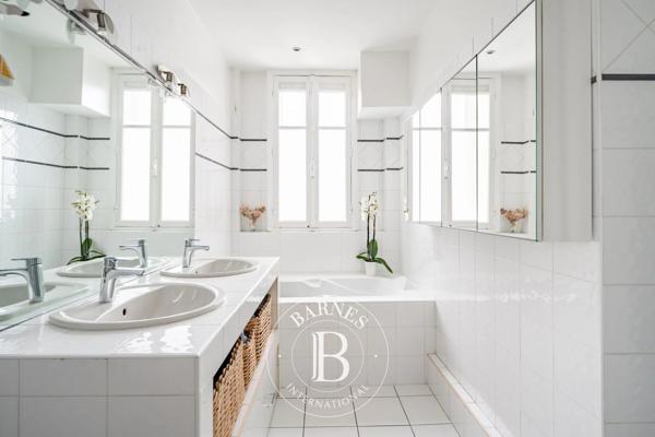 Boulogne-Billancourt, Appartement 3 Chambres -  98 m² à vendre