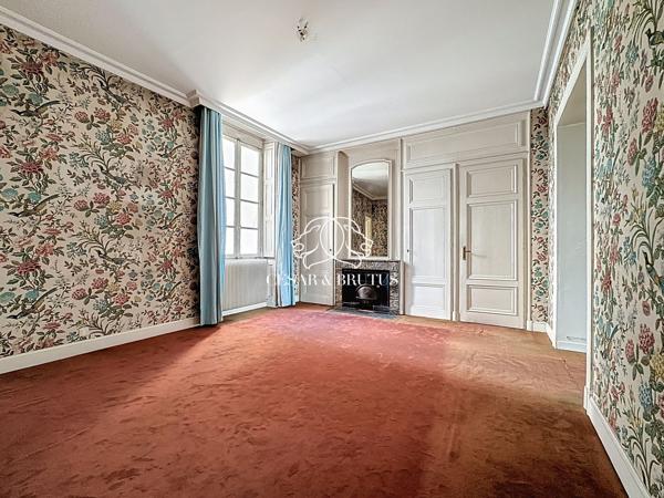 LYON 2 Ainay / Carnot – Appartement de 165m2 à rénover