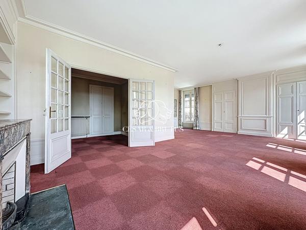 LYON 2 Ainay / Carnot – Appartement de 165m2 à rénover