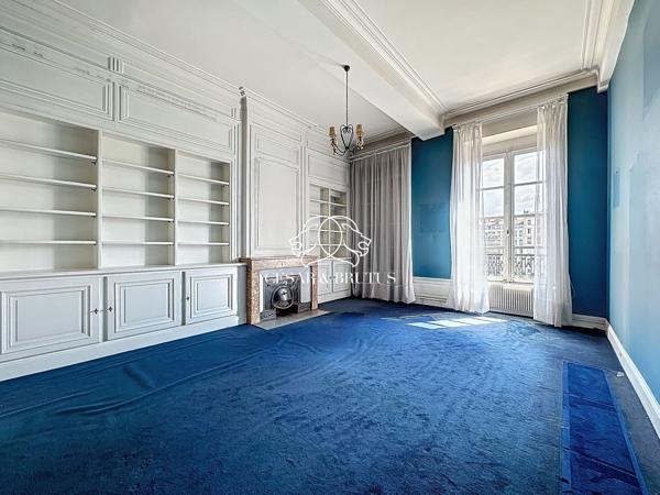 LYON 2 Ainay / Carnot – Appartement de 165m2 à rénover