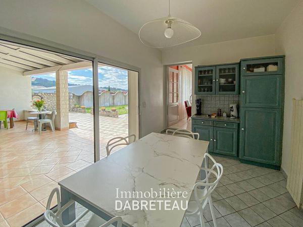 Maison - 200 m² - 4 chambres