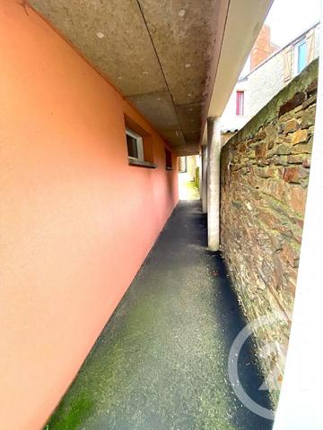 Immeuble à vendre  112 m2 CAMPBON - 44