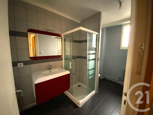 Immeuble à vendre  112 m2 CAMPBON - 44