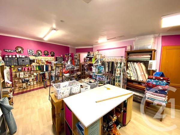 Immeuble à vendre  112 m2 CAMPBON - 44