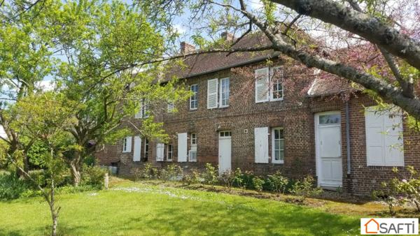Charmante maison de 4/5 chambres avec dépendance, école et commerces à pied